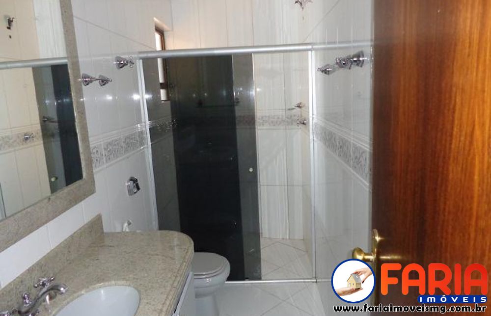 104 - Apartamento à venda no bairro CENTRO - Faria Imóveis 1