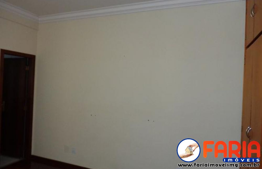 104 - Apartamento à venda no bairro CENTRO - Faria Imóveis 15