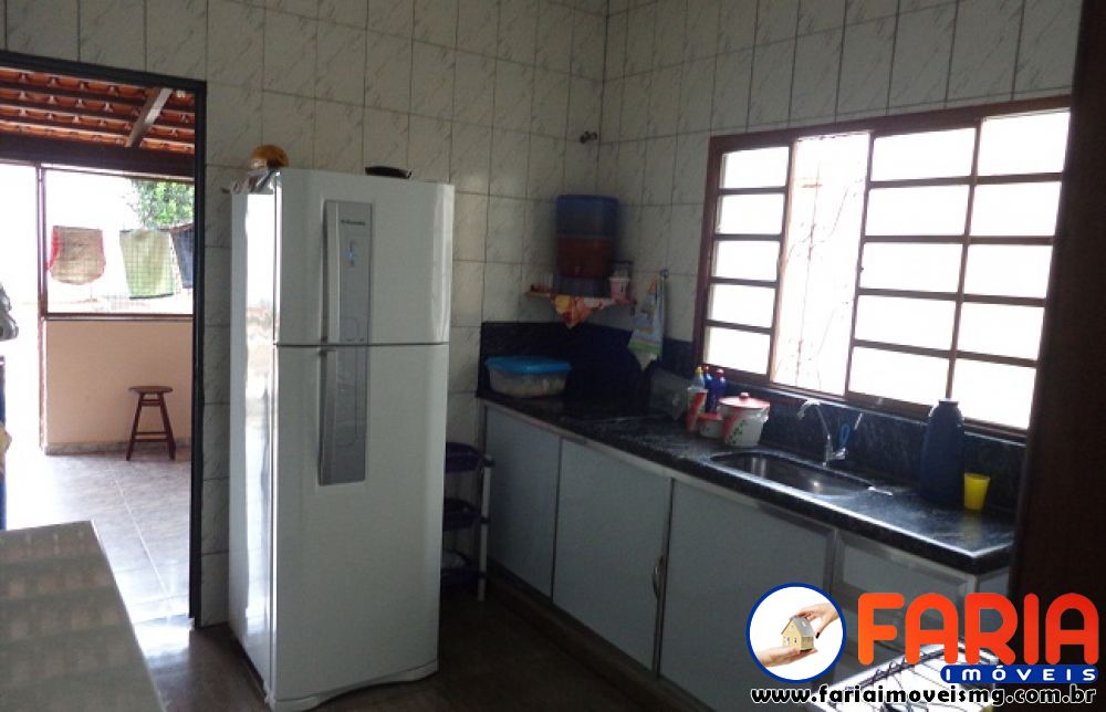 143 - Casa à venda no bairro VILA FERREIRA - Faria Imóveis 10