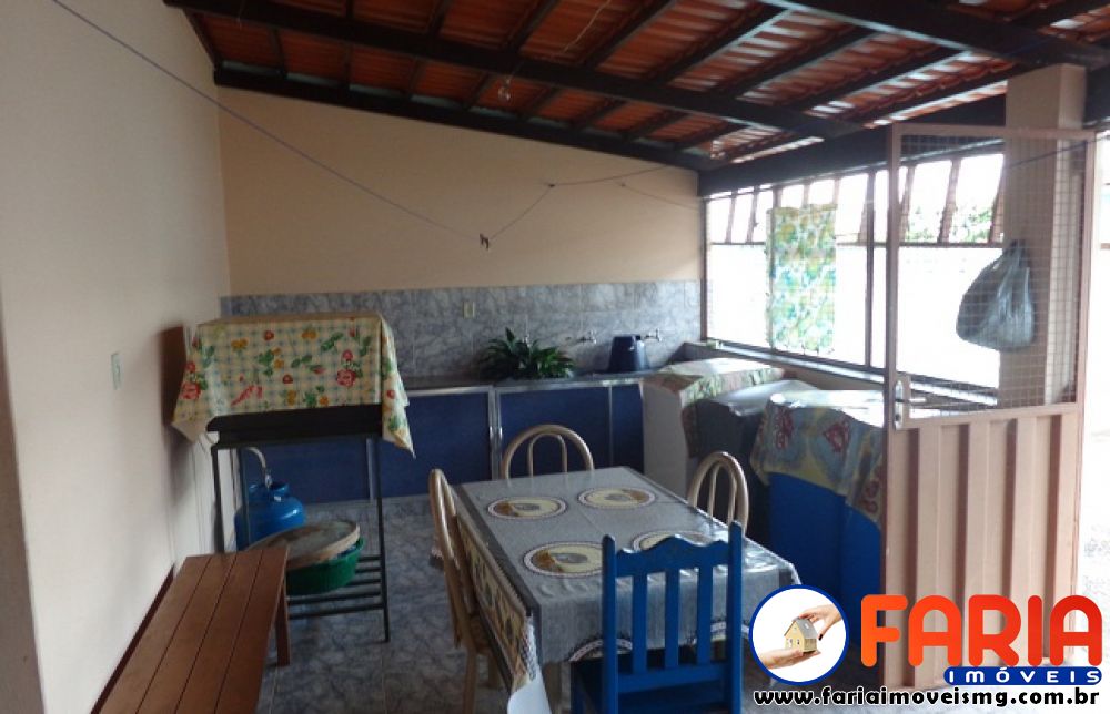 143 - Casa à venda no bairro VILA FERREIRA - Faria Imóveis 11