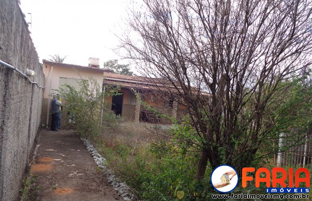 191 - Casa à venda no bairro DOM BOSCO - Faria Imóveis 9