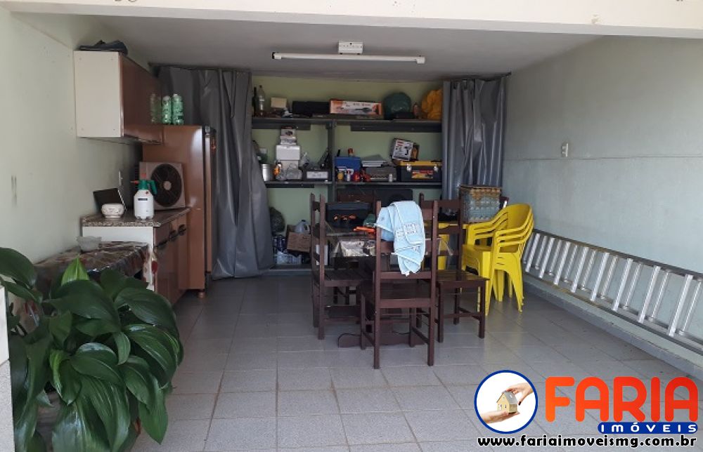 252 - Casa à venda no bairro PROVIDÊNCIA - Faria Imóveis 1