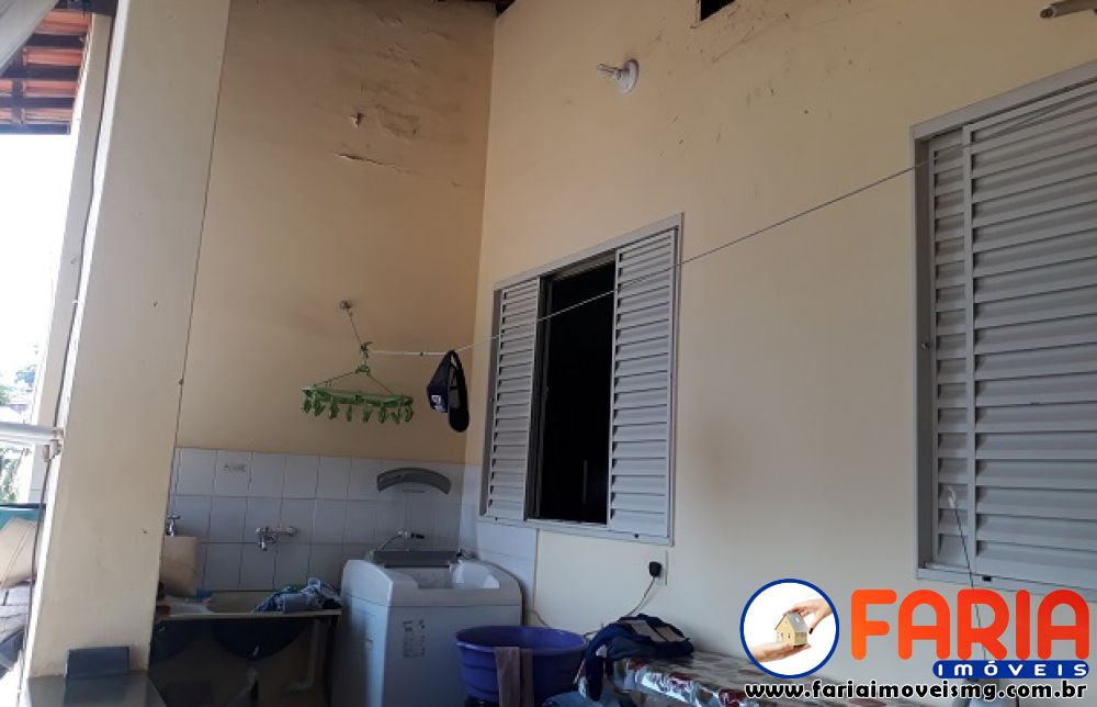 252 - Casa à venda no bairro PROVIDÊNCIA - Faria Imóveis 8