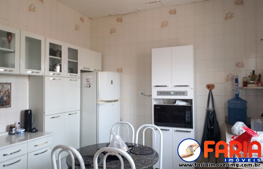 252 - Casa à venda no bairro PROVIDÊNCIA - Faria Imóveis 9