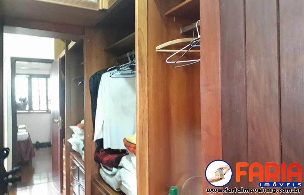 258 - Casa à venda no bairro SÃO JOSÉ - Faria Imóveis 16