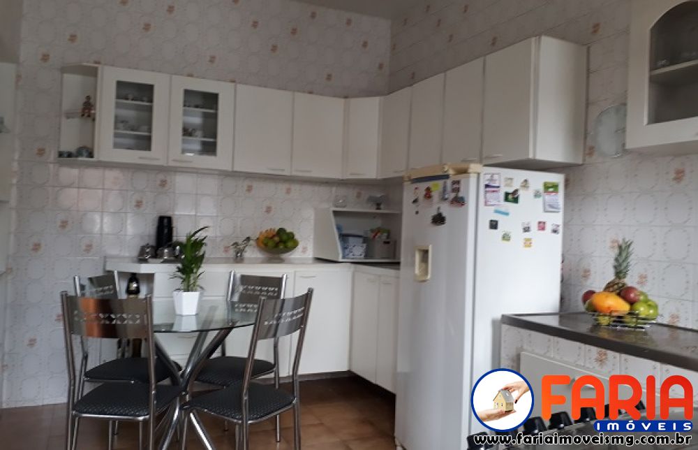 262 - Apartamento à venda no bairro CENTRO - Faria Imóveis 11