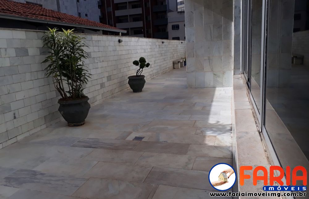 272 - Apartamento à venda no bairro CENTRO - Faria Imóveis 13