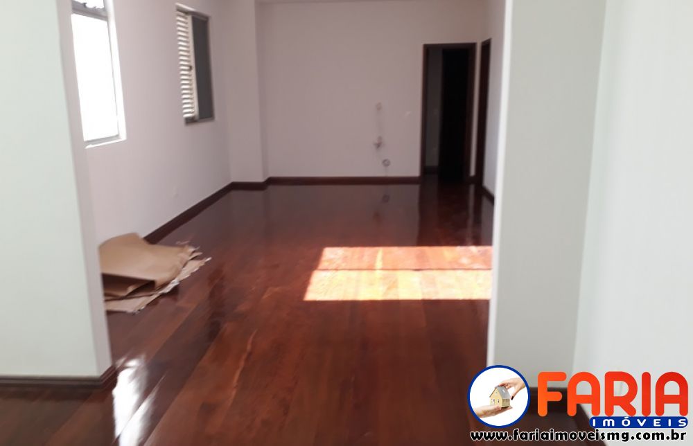 272 - Apartamento à venda no bairro CENTRO - Faria Imóveis 17
