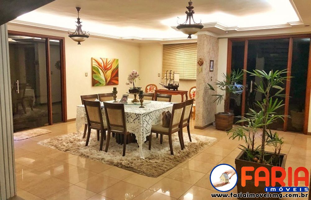 273 - Casa à venda no bairro CASTELO BRANCO - Faria Imóveis 12