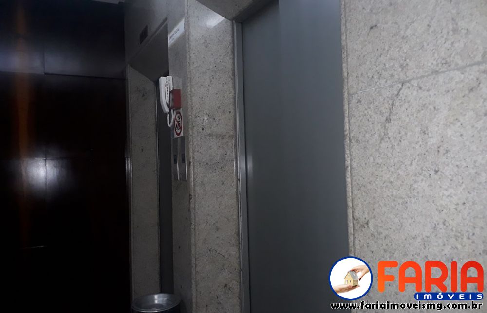 277 - Apartamento à venda no bairro CENTRO - Faria Imóveis 2