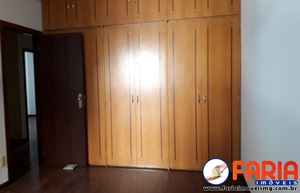 277 - Apartamento à venda no bairro CENTRO - Faria Imóveis 10