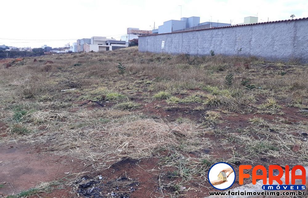 Imóvel Vendido por Faria Imóveis