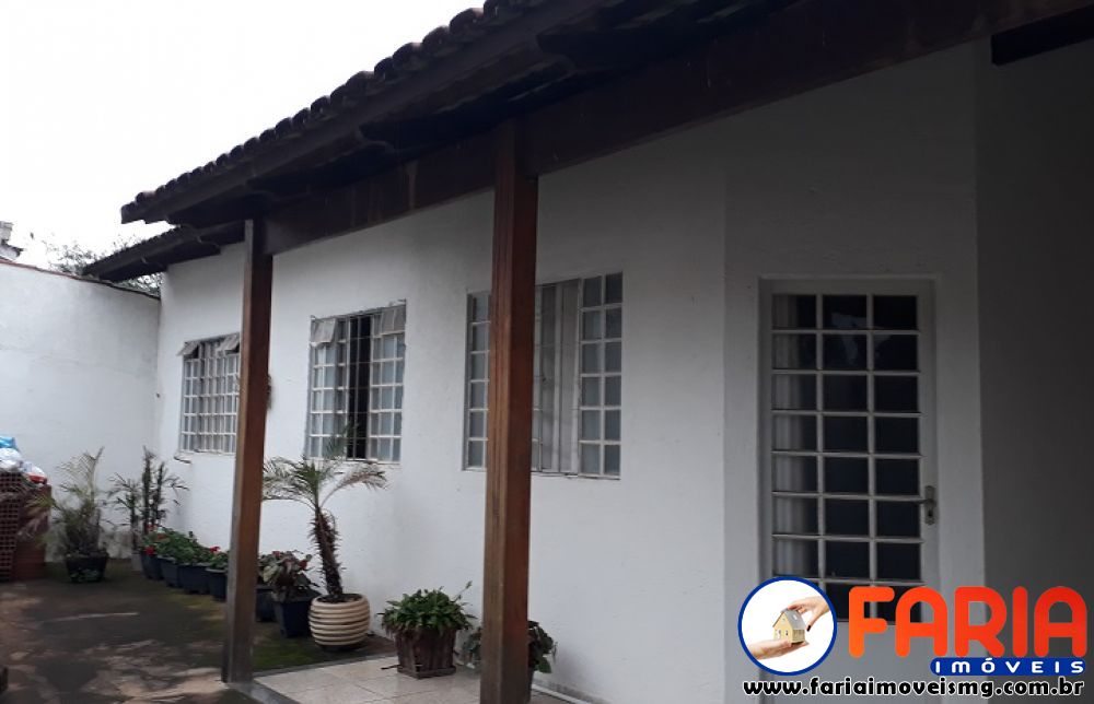 295 - Casa à venda no bairro PROVIDÊNCIA - Faria Imóveis 2