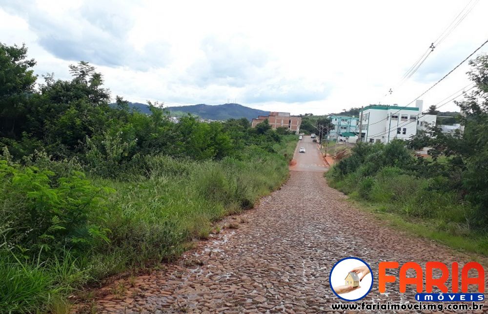 300 - Lote/Terreno à venda no bairro SENADOR VALADARES - Faria Imóveis 5