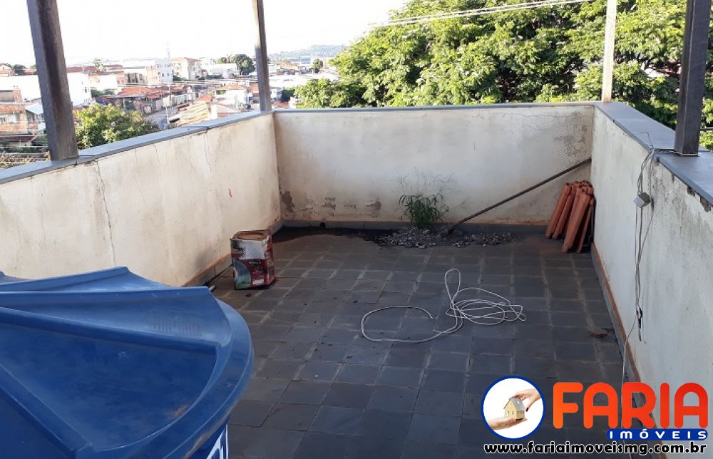 302 - Casa à venda no bairro RECANTO DA LAGOA - Faria Imóveis 19