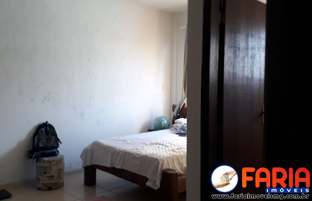 304 - Casa à venda no bairro SÃO LUIZ - Faria Imóveis 11