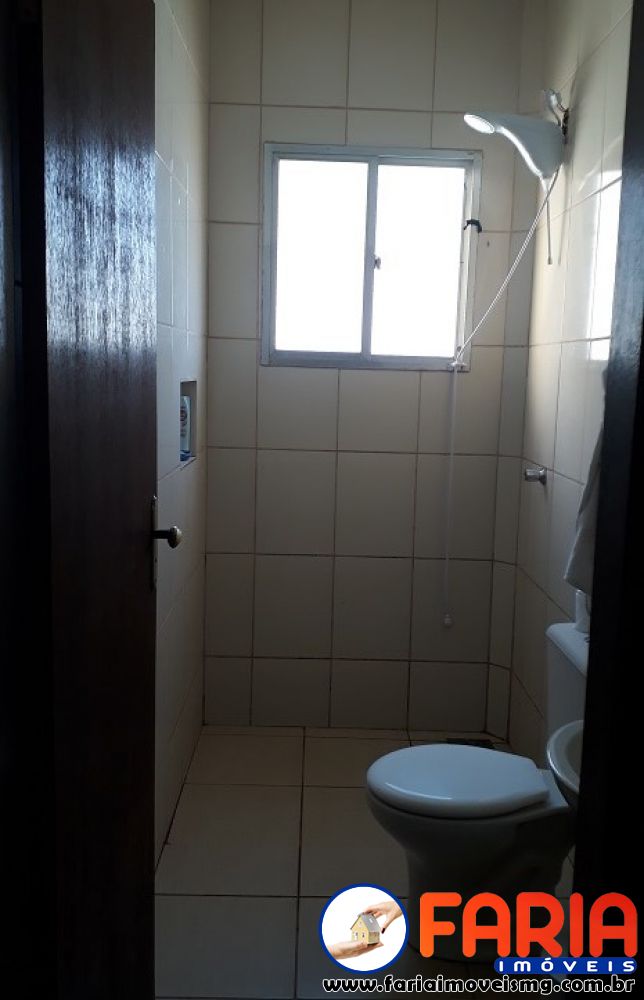 304 - Casa à venda no bairro SÃO LUIZ - Faria Imóveis 13