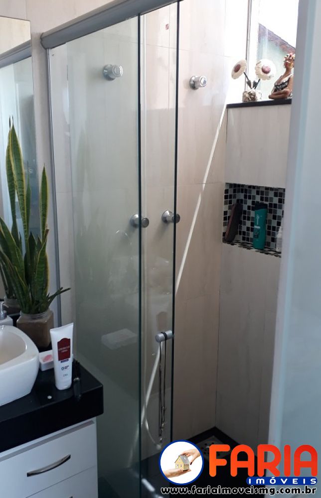 310 - Apartamento à venda no bairro JARDIM BEATRIZ - Faria Imóveis 2