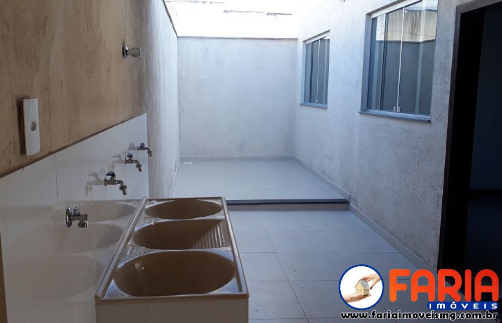 313 - Casa à venda no bairro VILA FERREIRA - Faria Imóveis 11