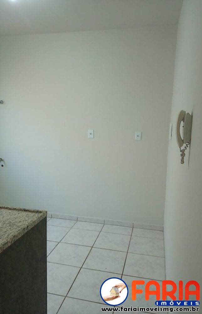 321 - Apartamento à venda no bairro SANTOS DUMONT - Faria Imóveis 11