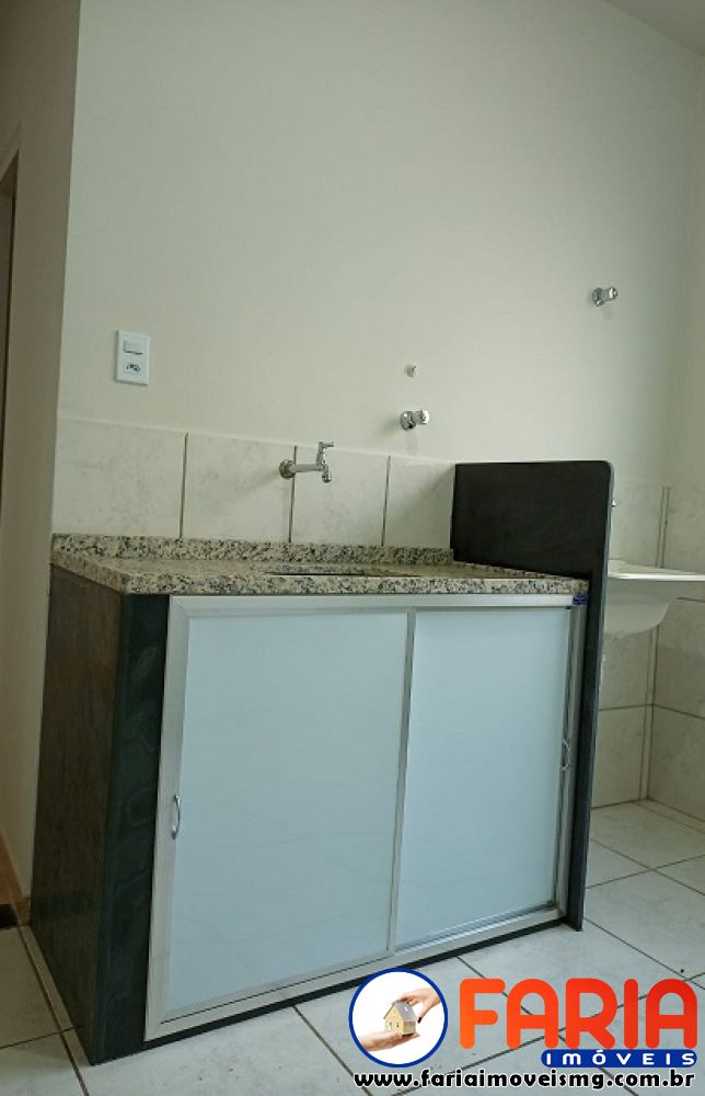 321 - Apartamento à venda no bairro SANTOS DUMONT - Faria Imóveis 12