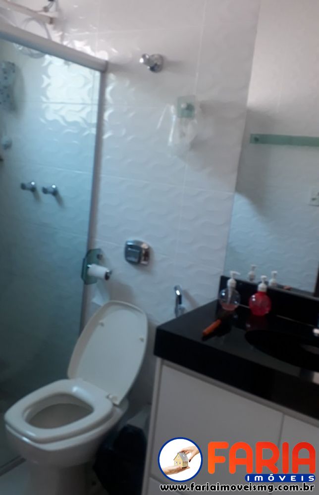 325 - Casa à venda no bairro VILA FERREIRA - Faria Imóveis 4