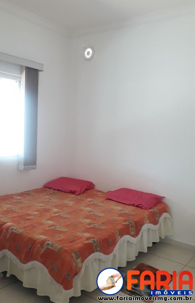 325 - Casa à venda no bairro VILA FERREIRA - Faria Imóveis 10