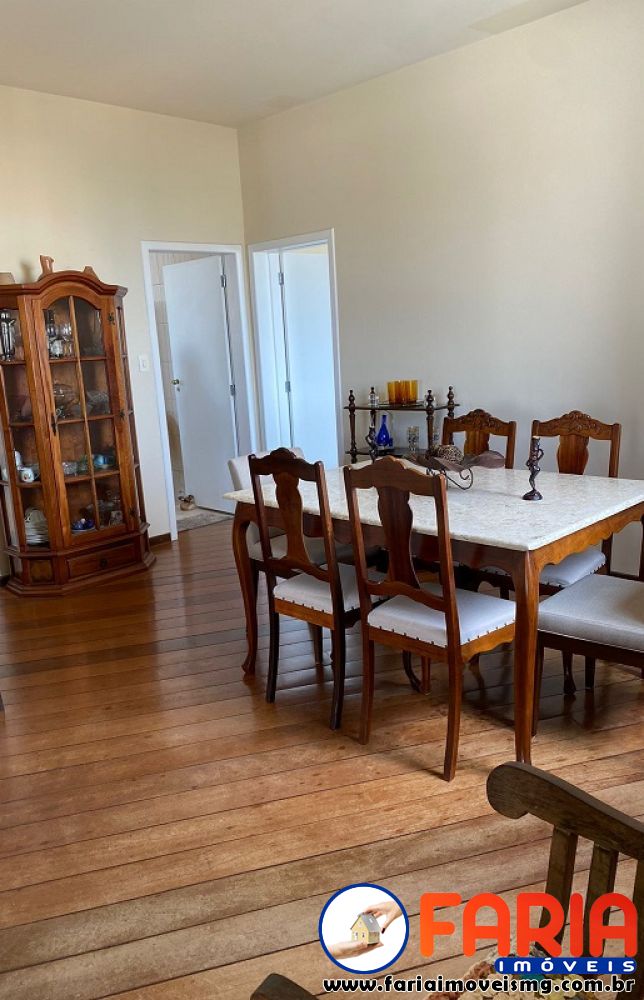 327 - Apartamento à venda no bairro CENTRO - Faria Imóveis 2