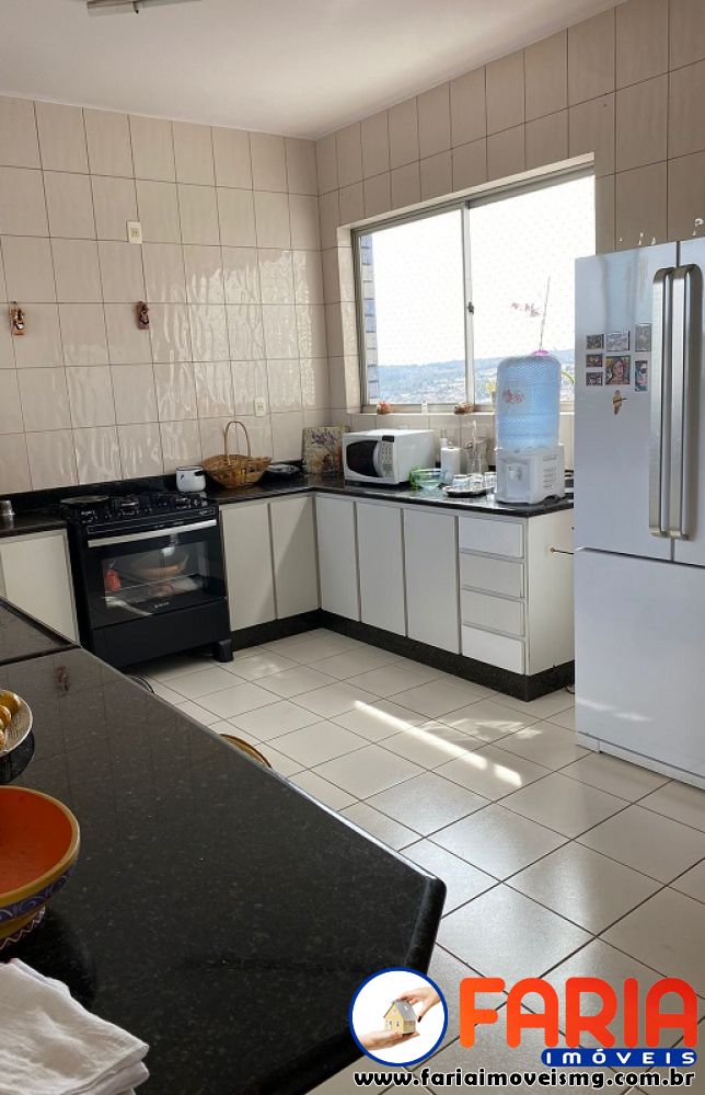 327 - Apartamento à venda no bairro CENTRO - Faria Imóveis 11