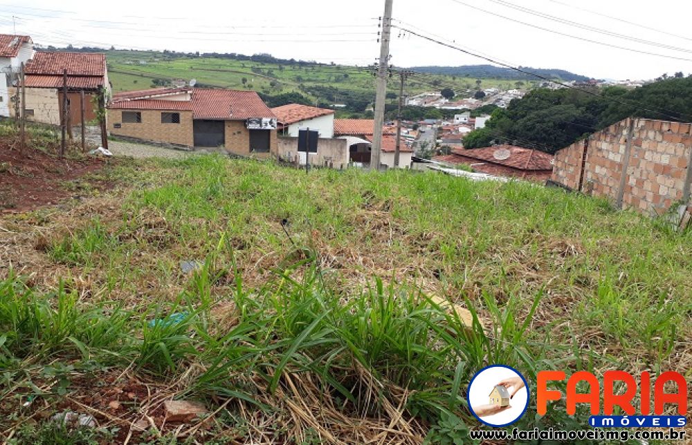 Lote/Terreno à venda no bairro RECANTO DA LAGOA