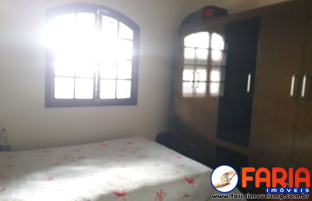 337 - Casa à venda no bairro VILA FERREIRA - Faria Imóveis 10