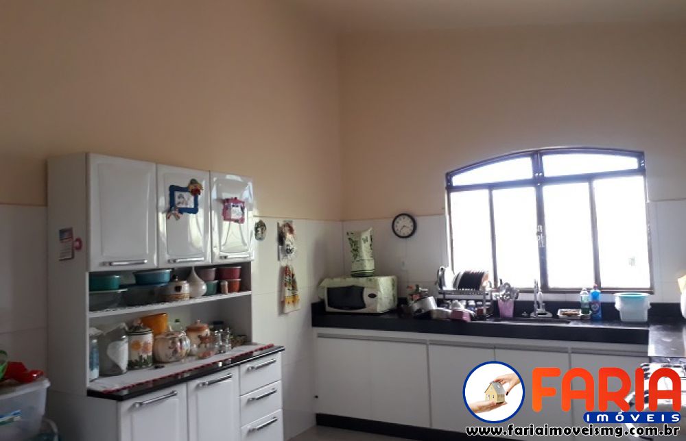 337 - Casa à venda no bairro VILA FERREIRA - Faria Imóveis 12