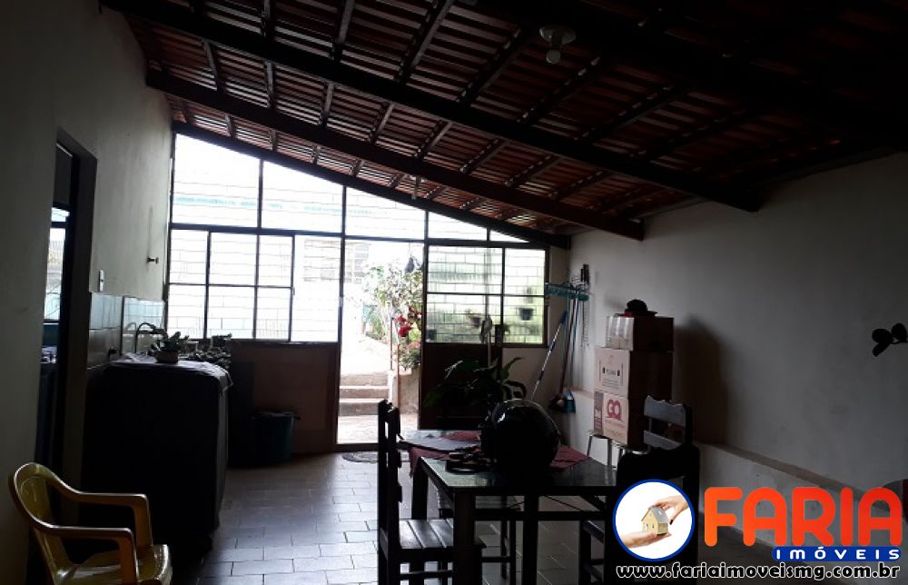 337 - Casa à venda no bairro VILA FERREIRA - Faria Imóveis 15