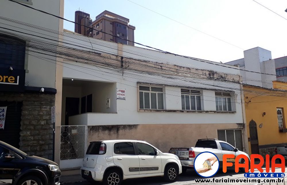 Casa à venda no bairro CENTRO