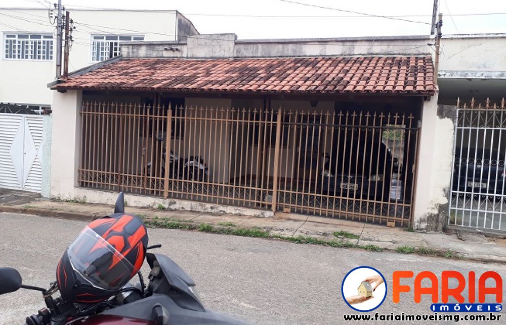349 - Casa à venda no bairro CERRO - Faria Imóveis 0
