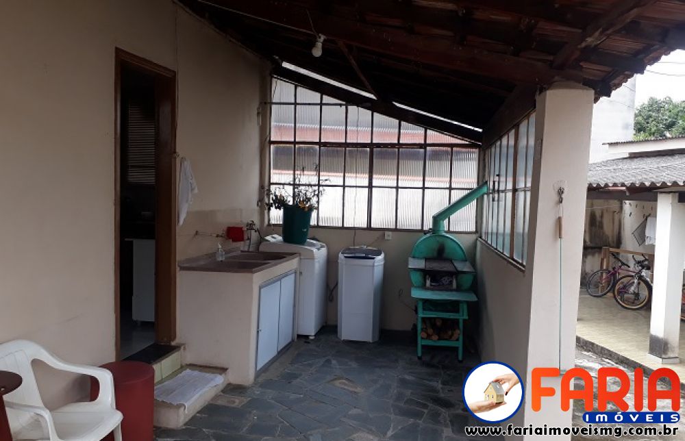 349 - Casa à venda no bairro CERRO - Faria Imóveis 12
