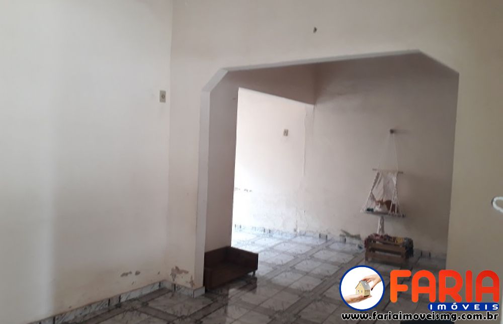 349 - Casa à venda no bairro CERRO - Faria Imóveis 17