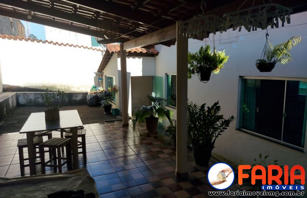 351 - Casa à venda no bairro RECANTO DA LAGOA - Faria Imóveis 4