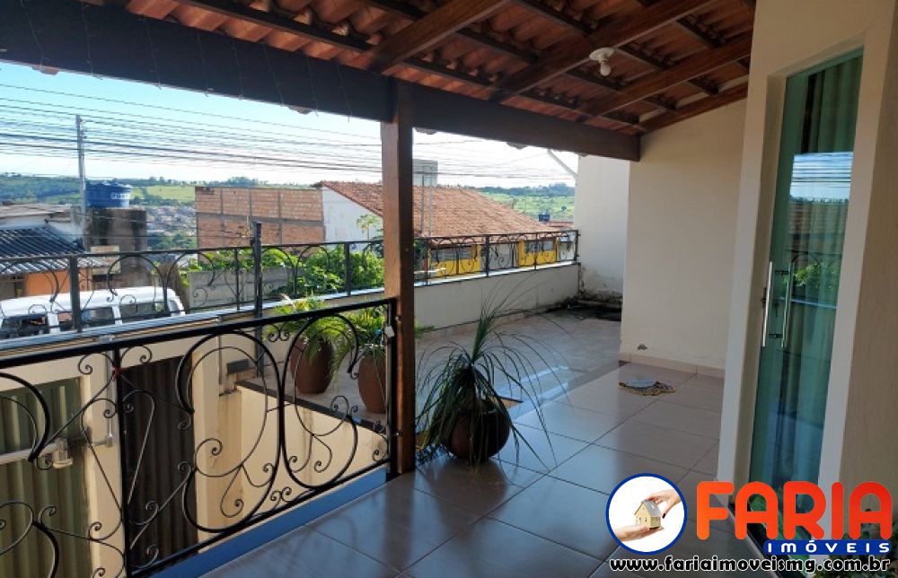 351 - Casa à venda no bairro RECANTO DA LAGOA - Faria Imóveis 15