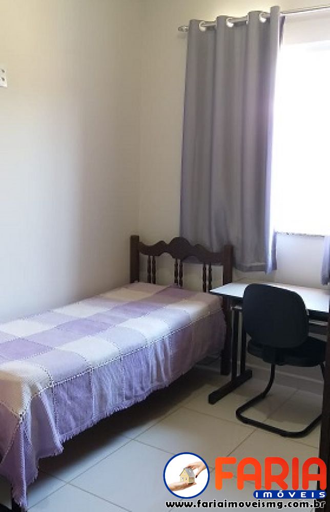 352 - Casa à venda no bairro SENADOR VALADARES - Faria Imóveis 8