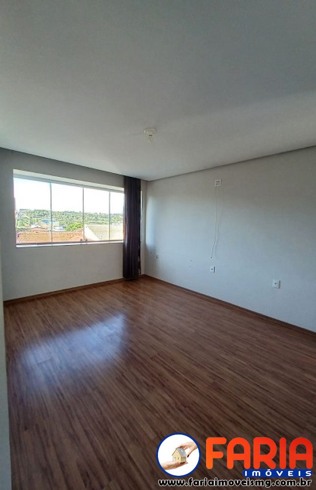 357 - Casa à venda no bairro SÃO FRANCISCO - Faria Imóveis 6