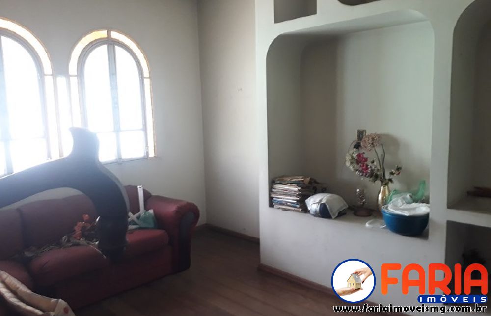360 - Casa à venda no bairro CENTRO - Faria Imóveis 7