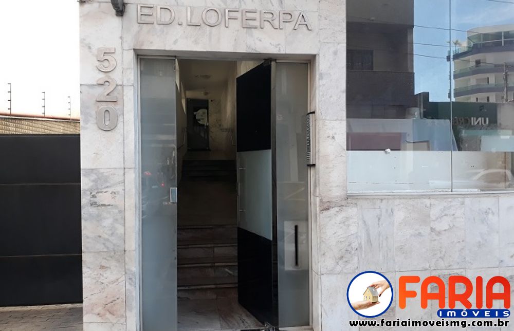 362 - Apartamento à venda no bairro CENTRO - Faria Imóveis 1