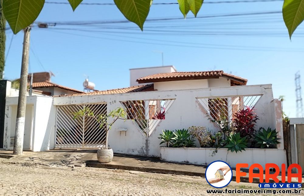 Casa à venda no bairro SÃO JOSÉ