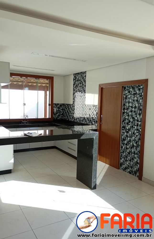 368 - Casa à venda no bairro PROVIDÊNCIA - Faria Imóveis 13