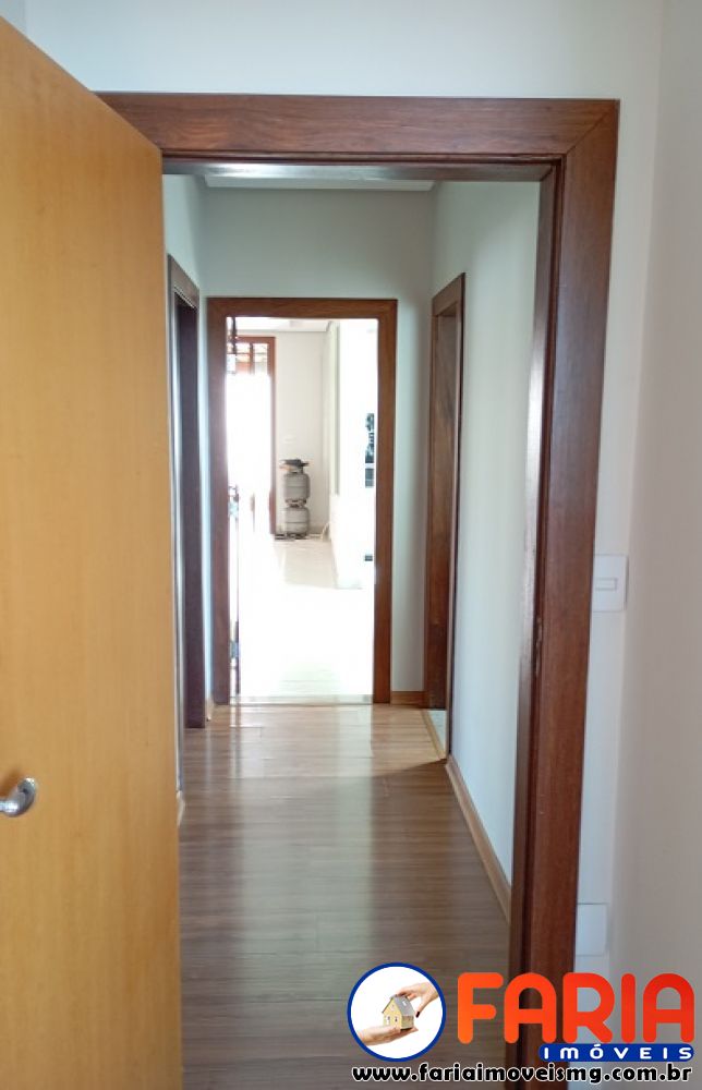 368 - Casa à venda no bairro PROVIDÊNCIA - Faria Imóveis 32