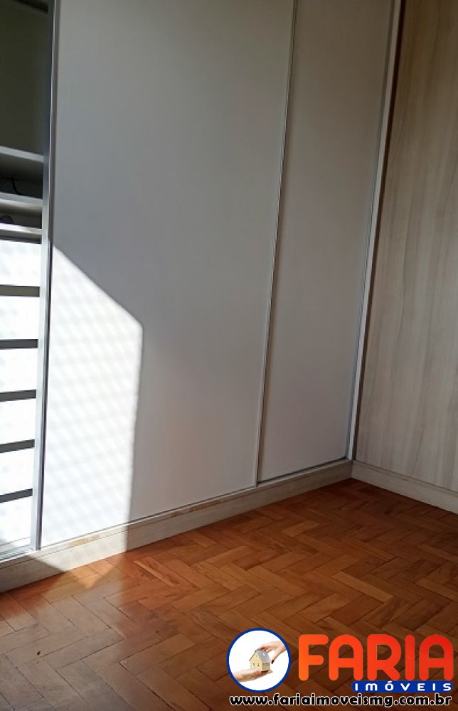 369 - Apartamento à venda no bairro SÃO JOSÉ - Faria Imóveis 8