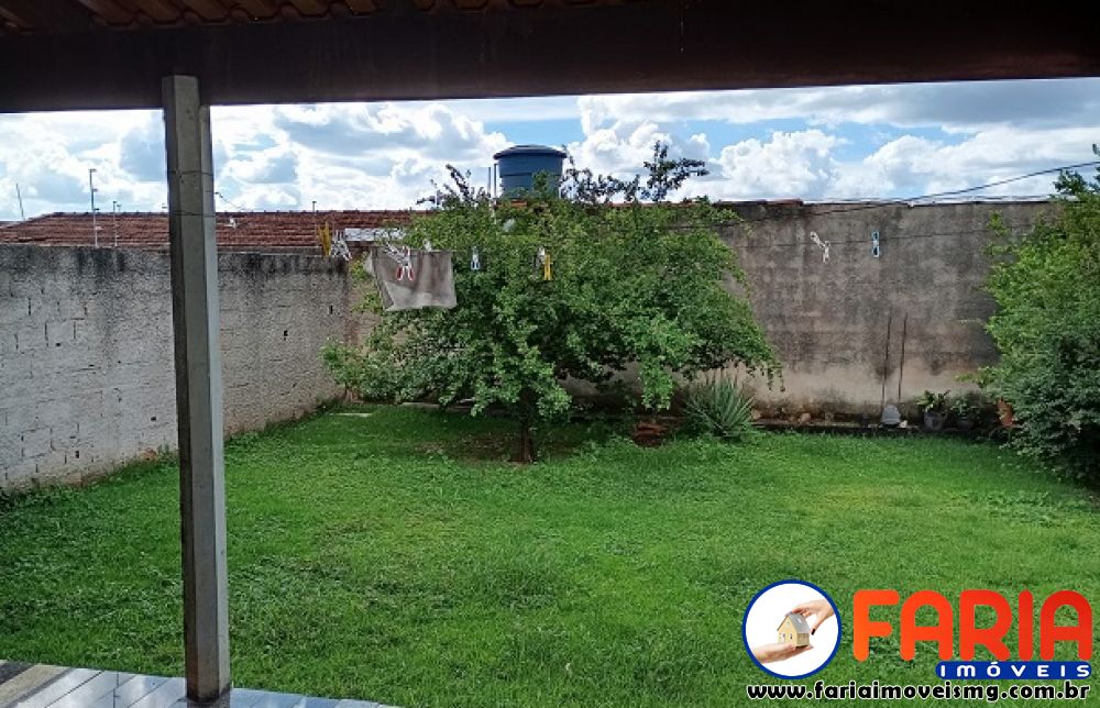 378 - Casa à venda no bairro VILA FERREIRA - Faria Imóveis 12
