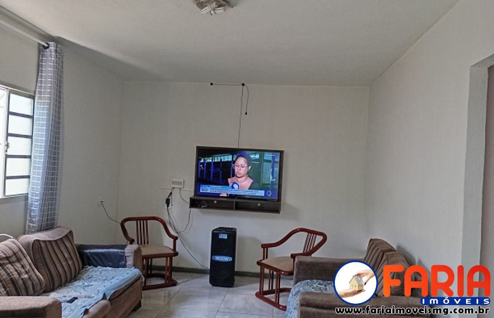 381 - Casa à venda no bairro JARDIM DAS PITEIRAS  - Faria Imóveis 5