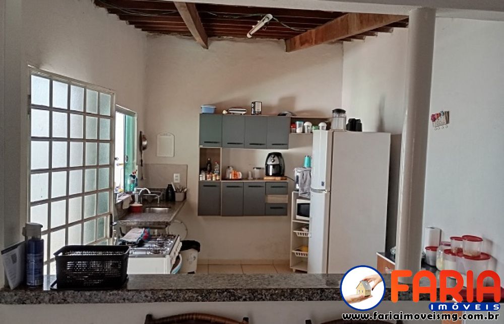 381 - Casa à venda no bairro JARDIM DAS PITEIRAS  - Faria Imóveis 7